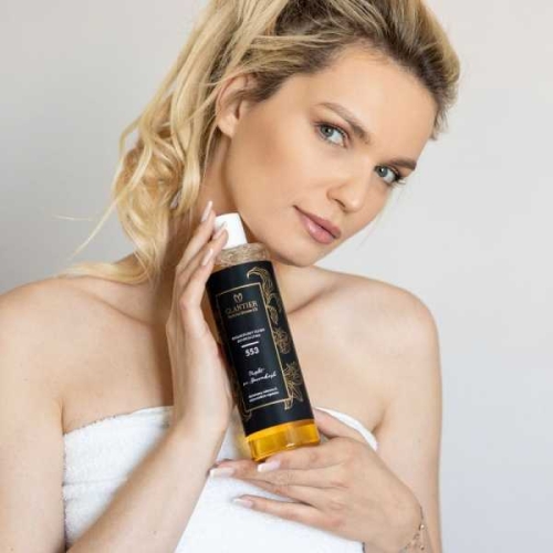 Olejek Do Mycia Ciała Wygładzający 553 - 400 Ml.jpg
